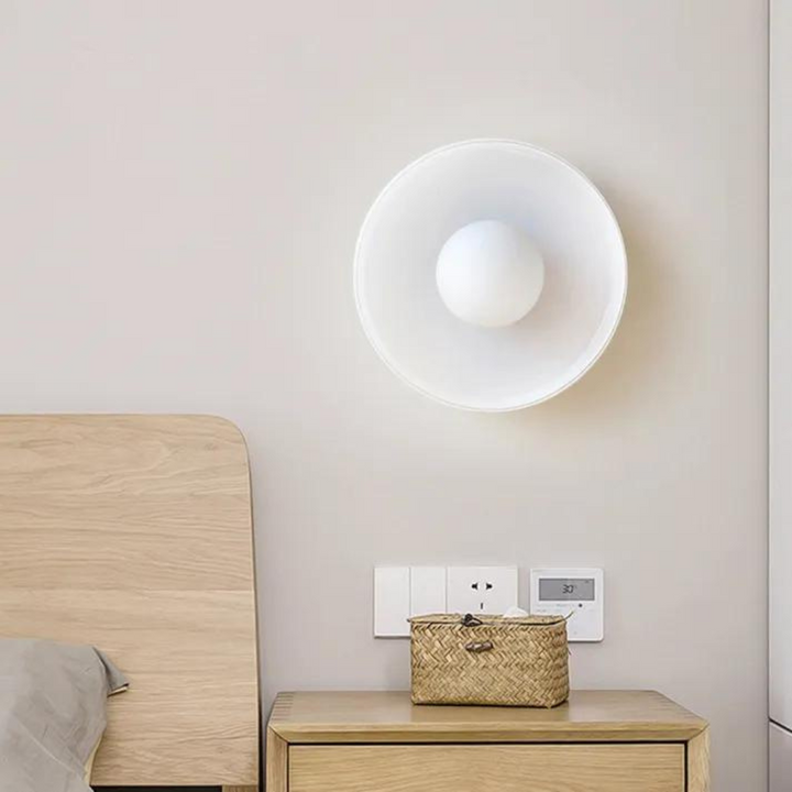 Lisslune | Round Ceiling Light with Stylish Functionality - LumiSphere