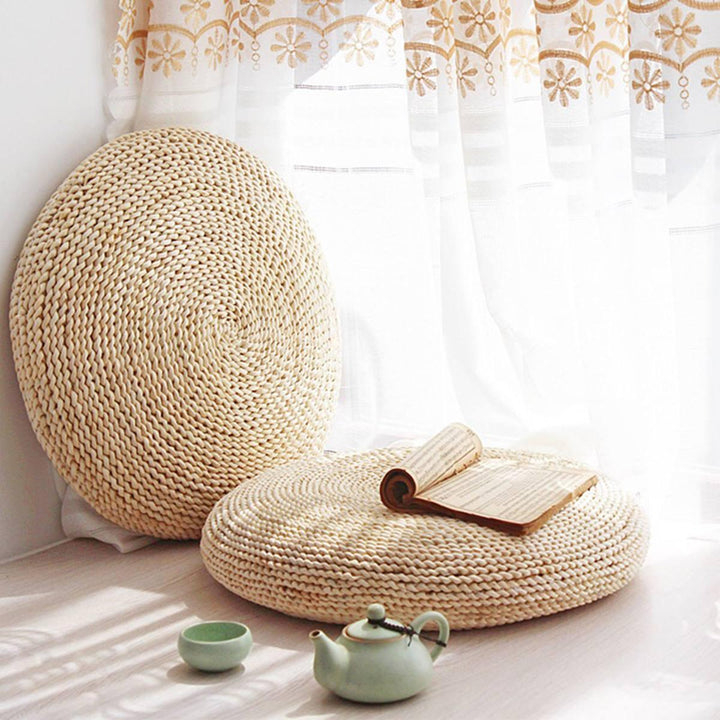 Lisslune | Sustainable Tatami Style Straw Meditation Cushion for Eco-Friendly Practices