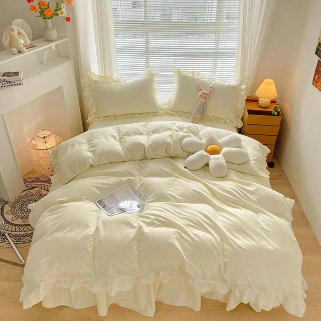 Rynx | Ruffle Lace Bedding Set