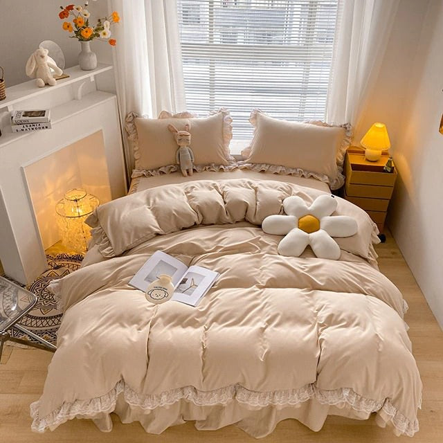 Rynx | Ruffle Lace Bedding Set
