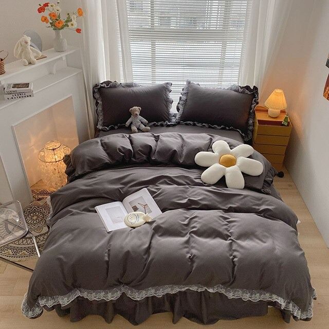 Rynx | Ruffle Lace Bedding Set