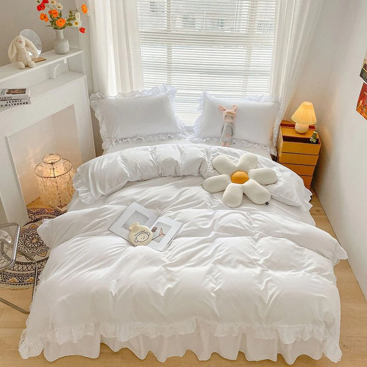 Rynx | Ruffle Lace Bedding Set