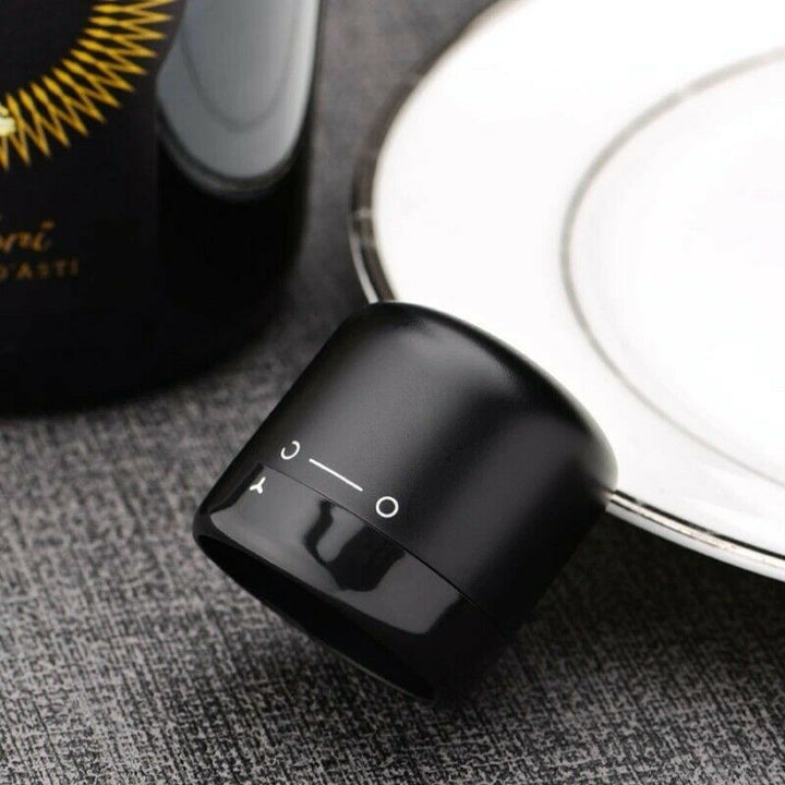 Lisslune | Reusable leak-proof silicone sealing cap for champagne and wine bottles