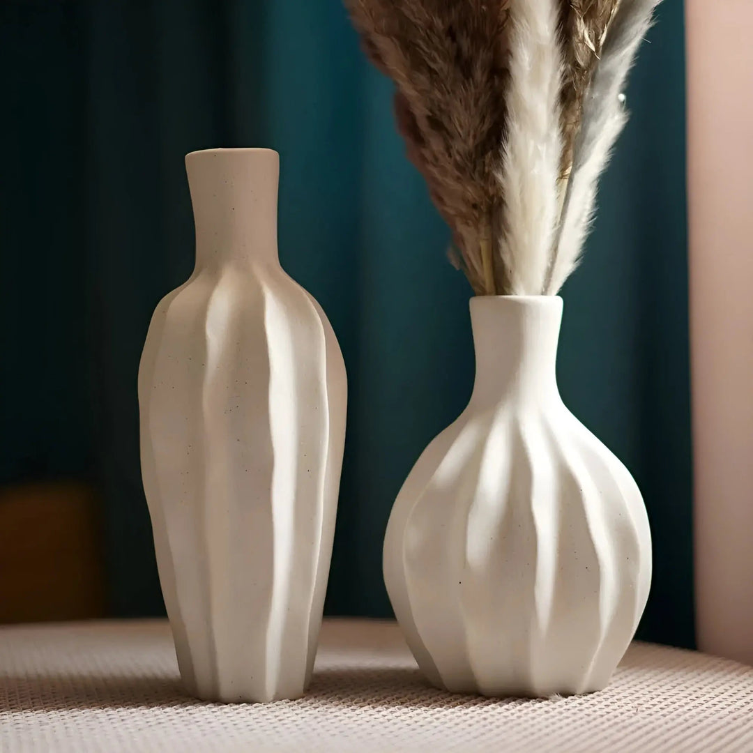 Lisslune | Elysian Bloom Minimalist ceramic vase