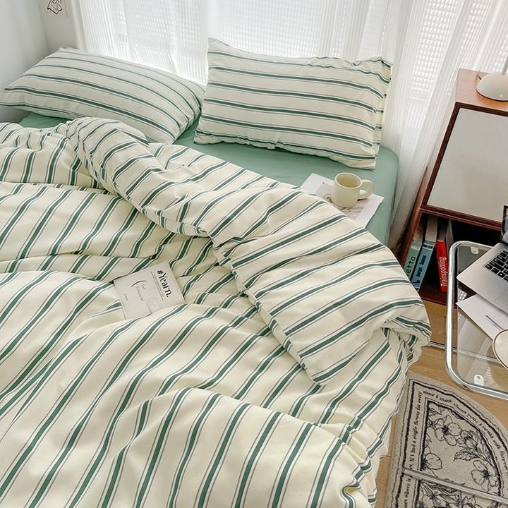 Rynx | Minimalist Green Striped Sage Bedding Set
