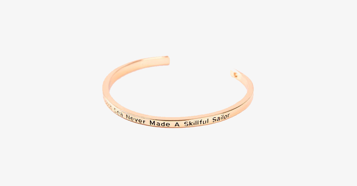 Lisslune | A calm sea has never made a skilled sailor Bracelet