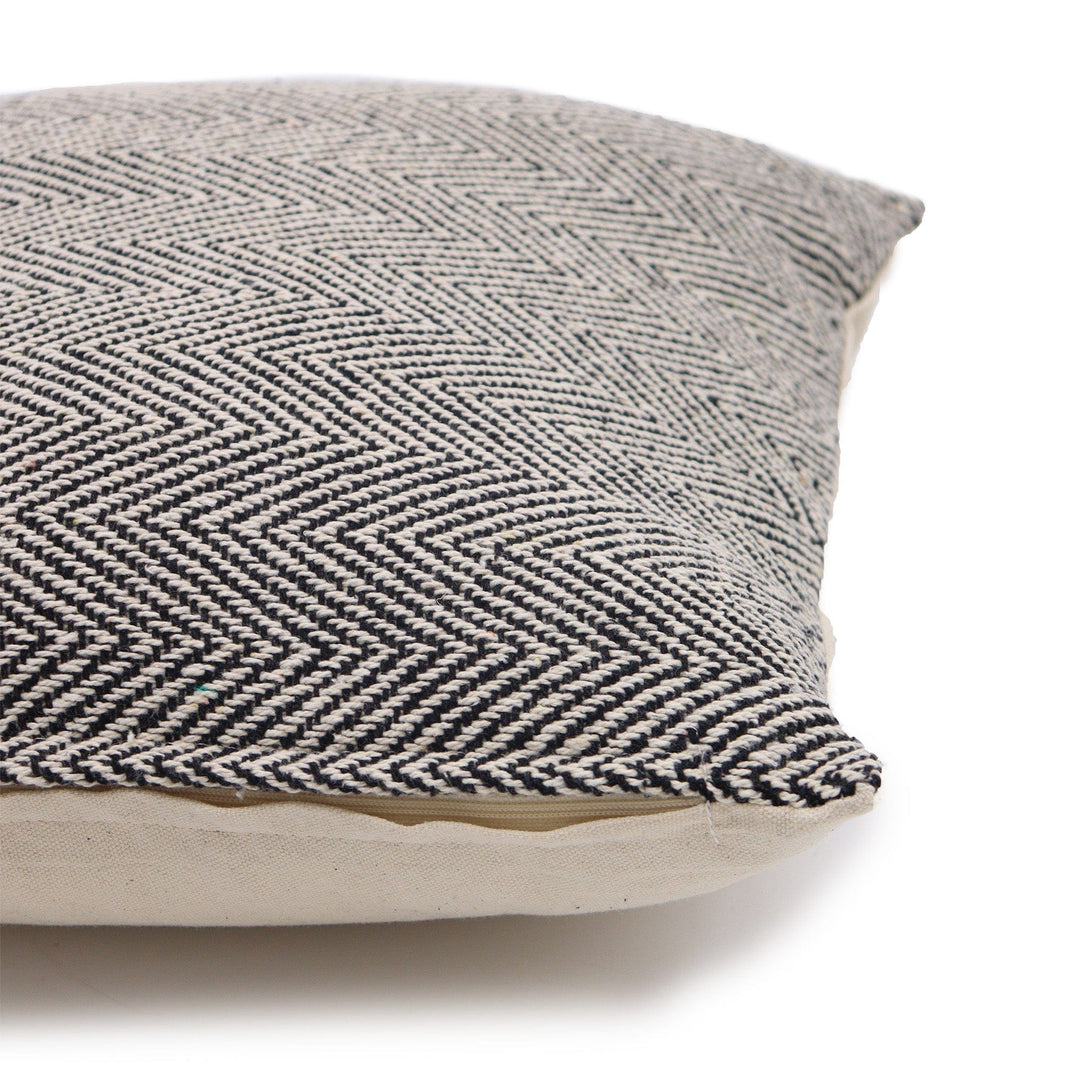 Lisslune | Indian Classic Throw Pillow Covers | 40 x 40 cm and 45 x 45 cm - Pack of 2