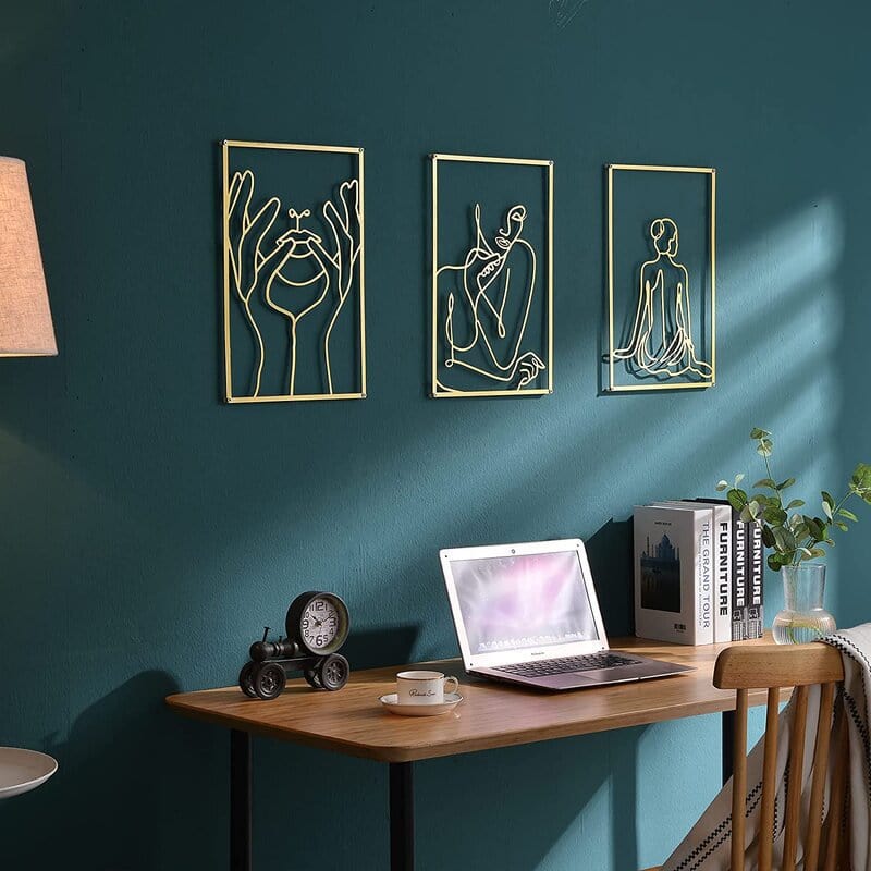Lisslune | Minimalist Woman Metal Line Art | Black and Gold Metal Wall Art