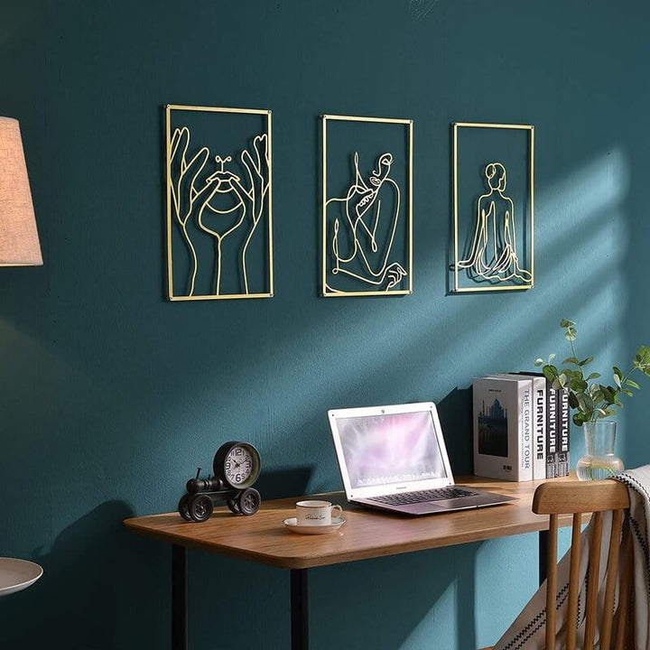 Lisslune | Minimalist Woman Metal Line Art | Black and Gold Metal Wall Art