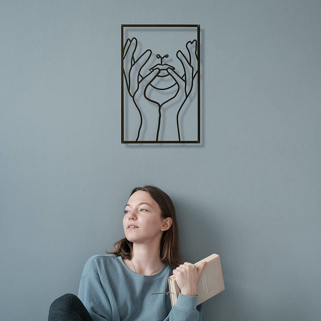 Lisslune | Minimalist Woman Metal Line Art | Black and Gold Metal Wall Art
