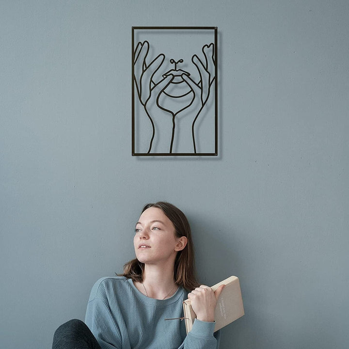 Lisslune | Minimalist Woman Metal Line Art | Black and Gold Metal Wall Art