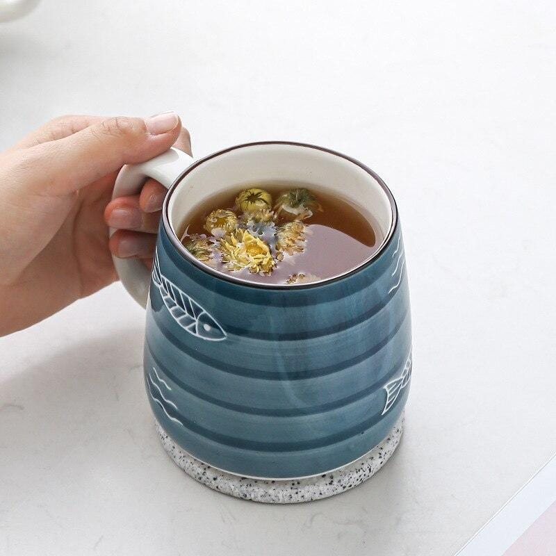 Lisslune | Large hand-painted blue and white coastal mugs