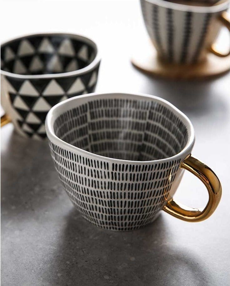 Lisslune | Large hand-painted coffee/mugs - golden handles - 330 ml