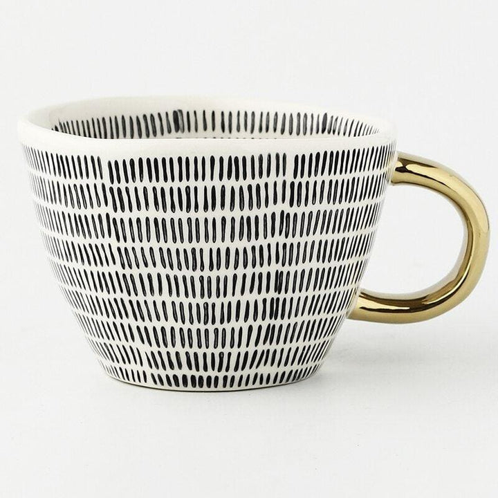 Lisslune | Large hand-painted coffee/mugs - golden handles - 330 ml