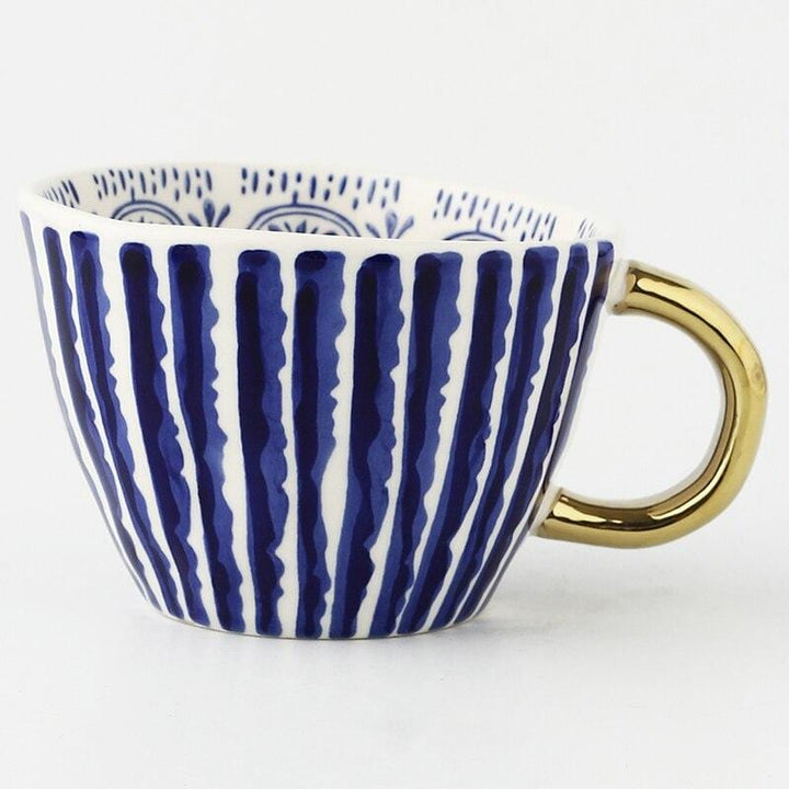 Lisslune | Large hand-painted coffee/mugs - golden handles - 330 ml