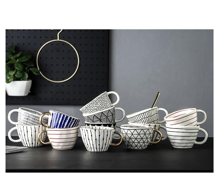 Lisslune | Large hand-painted coffee/tea cups - White handles - 330 ml