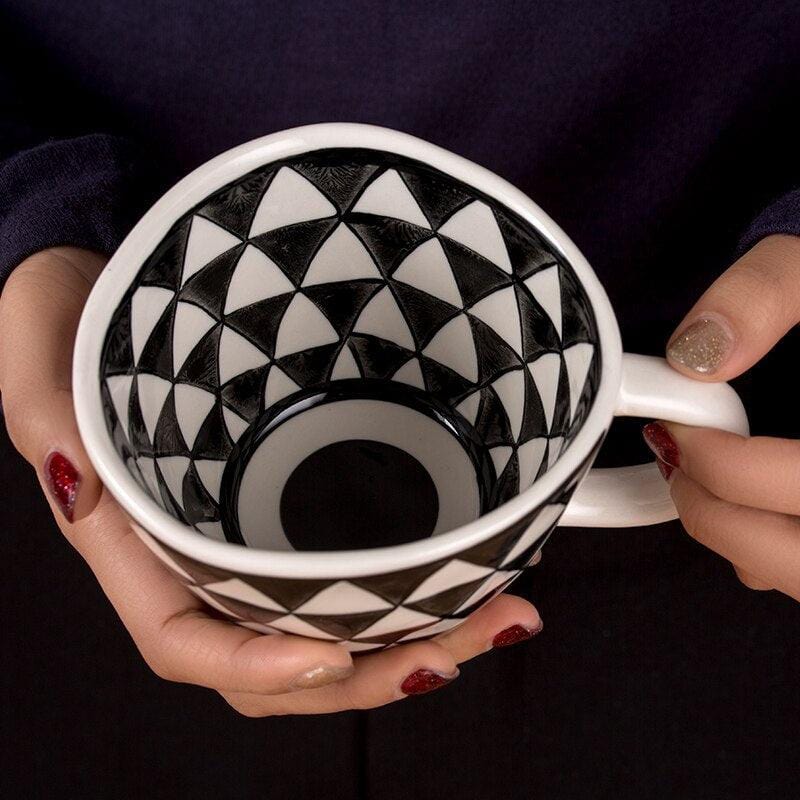 Lisslune | Large hand-painted coffee/tea cups - White handles - 330 ml