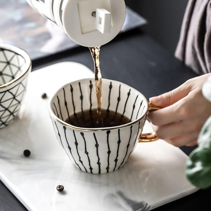 Lisslune | Large hand-painted coffee/tea cups - White handles - 330 ml
