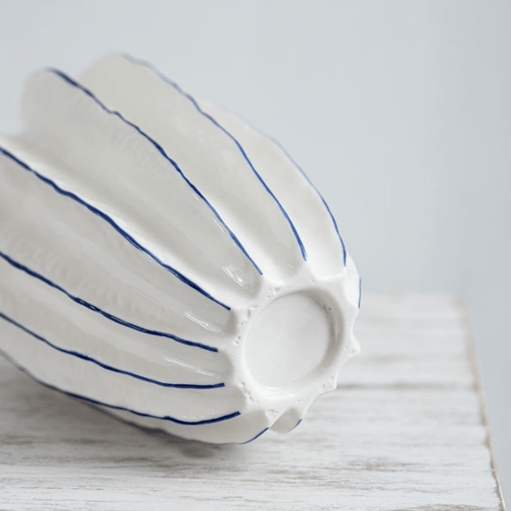 Lisslune | Starfruit Porcelain Vase