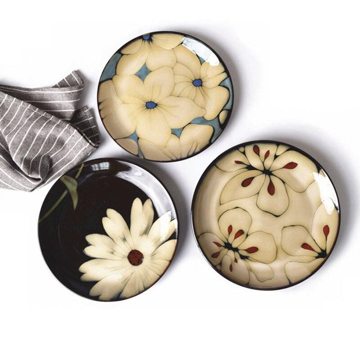 Lisslune | Floral ceramic hand-painted plates - 20.3-22.2 cm & approx. 25.4 cm (approx. 8-8.74" & 10")