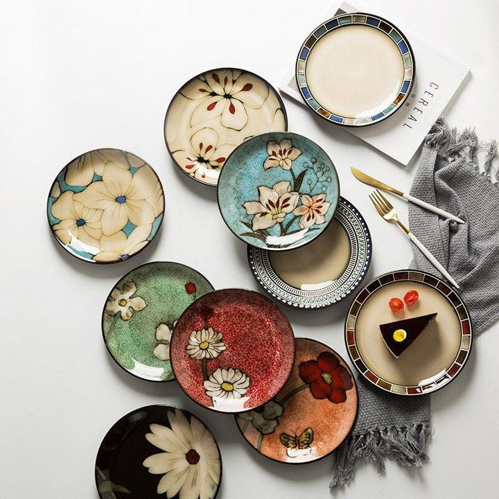 Lisslune | Floral ceramic hand-painted plates - 20.3-22.2 cm & approx. 25.4 cm (approx. 8-8.74" & 10")