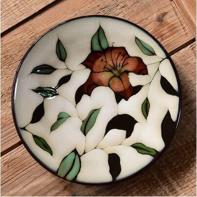Lisslune | Floral ceramic hand-painted plates - 20.3-22.2 cm & approx. 25.4 cm (approx. 8-8.74" & 10")