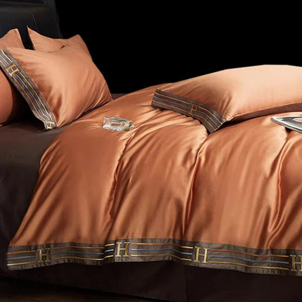 Lisslune | Satin Cotton Embroidered Bedding Set - Luxora