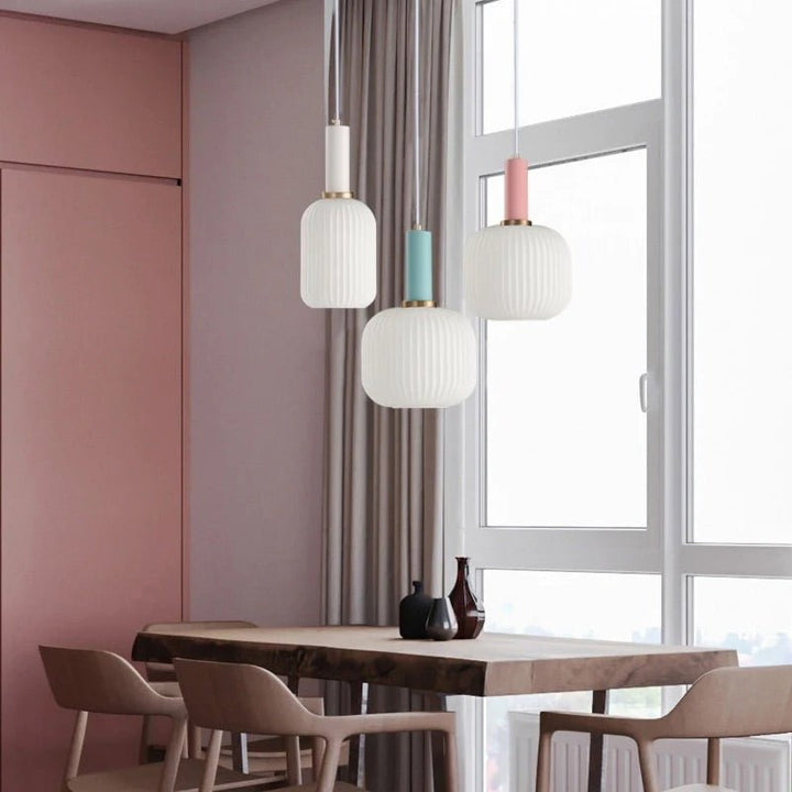 Lisslune | LuxePrism – Sleek Glass Pendant Light with a Touch of Luxury