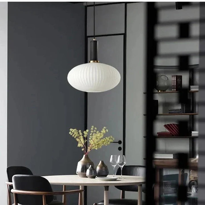 Lisslune | LuxePrism – Sleek Glass Pendant Light with a Touch of Luxury