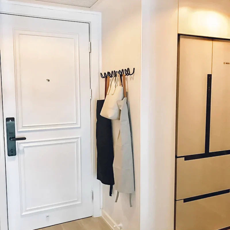 Lisslune | Scribble Wall Wardrobe