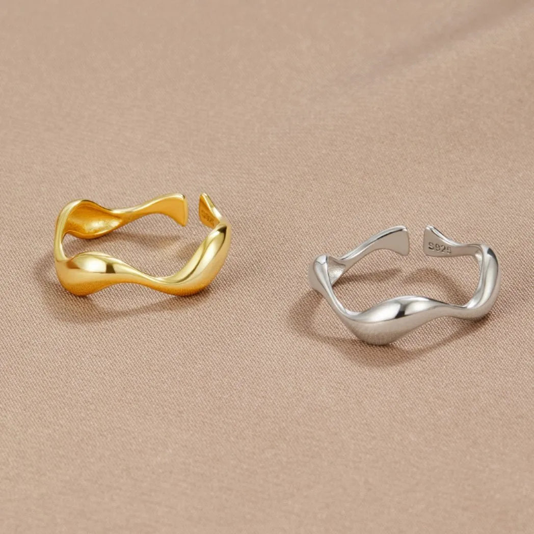 Lisslune | SEARISE RING – Adjustable Minimalist Silver Ring with Ocean Design
