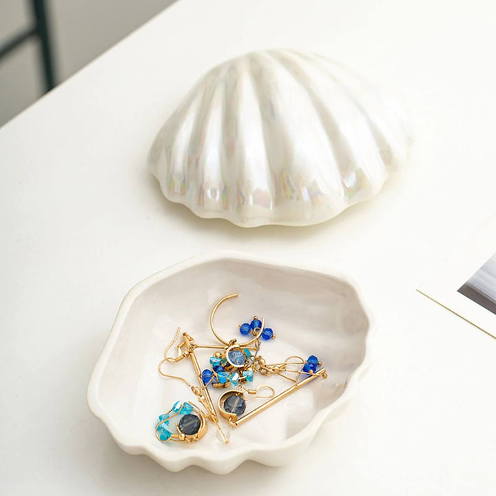 Lisslune | Clam Shell Ceramic Jewelry Storage