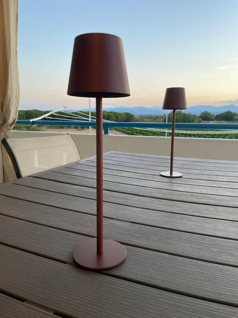 Lisslune | LED Table Lamp – Wireless, Touch Control & Dimmable Light