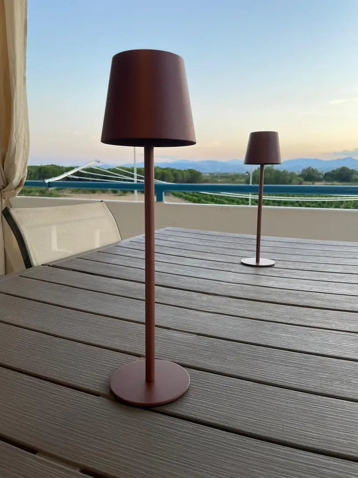 Lisslune | LED Table Lamp – Wireless, Touch Control & Dimmable Light