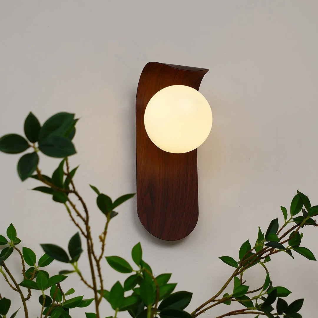 Lisslune | Carlyle Wall Lamp | Stylish Modern Lighting for Any Room