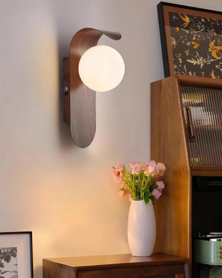 Lisslune | Carlyle Wall Lamp | Stylish Modern Lighting for Any Room