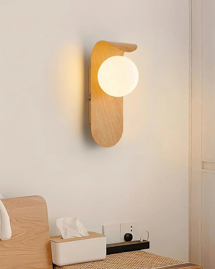 Lisslune | Carlyle Wall Lamp | Stylish Modern Lighting for Any Room
