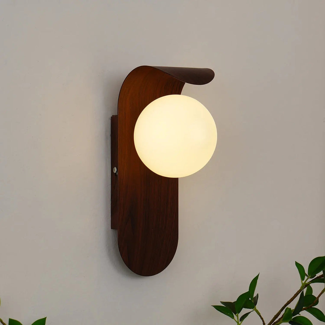 Lisslune | Carlyle Wall Lamp | Stylish Modern Lighting for Any Room