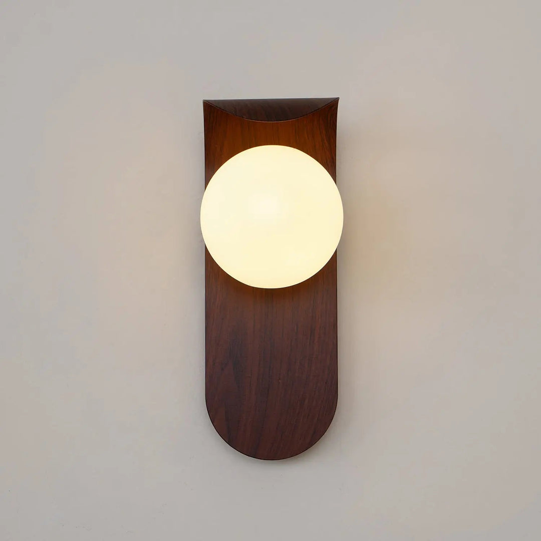 Lisslune | Carlyle Wall Lamp | Stylish Modern Lighting for Any Room