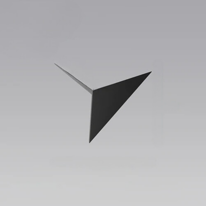 Lisslune | LumiTri - Minimalistic triangular wall lamp