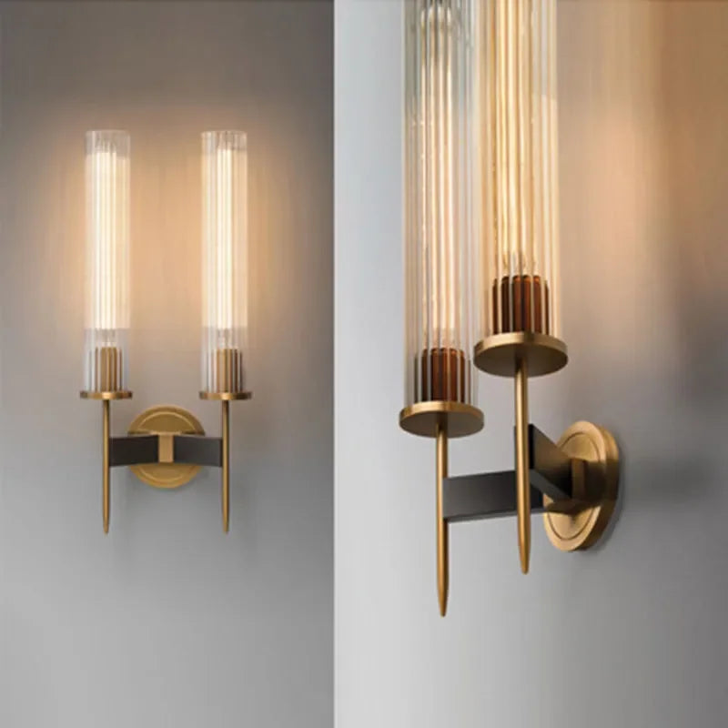 Lisslune | Möni | Modern Wall Lamp with Ribbed Glass and Brass Finish