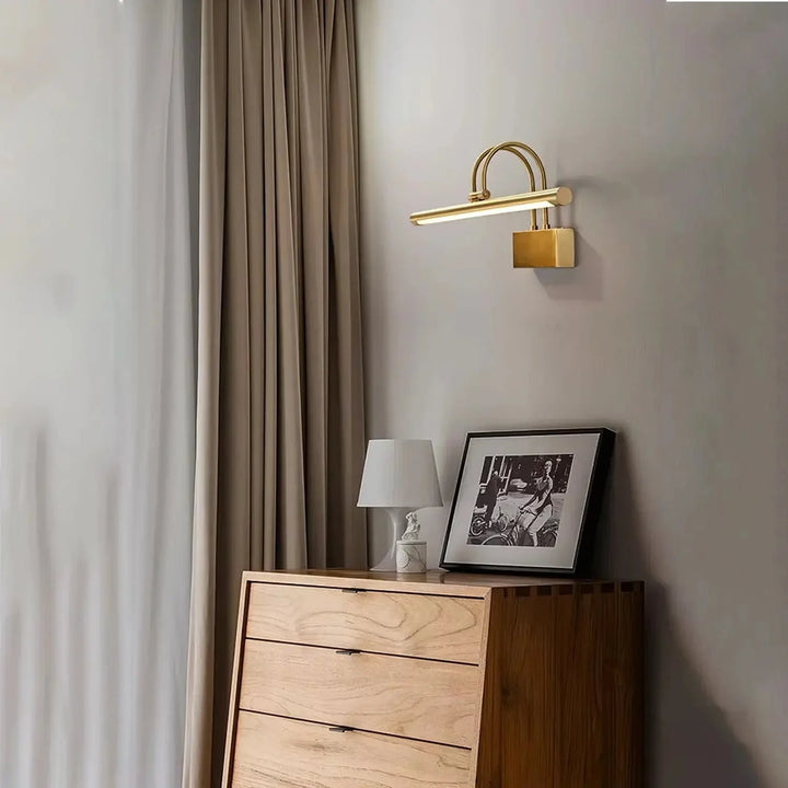 Lisslune | Modern Minimalistic Picture Light
