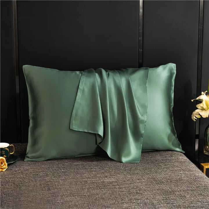 Lisslune | SilkNest Pillowcase – Luxurious, Easy Care & Solid Color for Comfortable Sleep