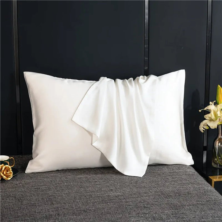 Lisslune | SilkNest Pillowcase – Luxurious, Easy Care & Solid Color for Comfortable Sleep