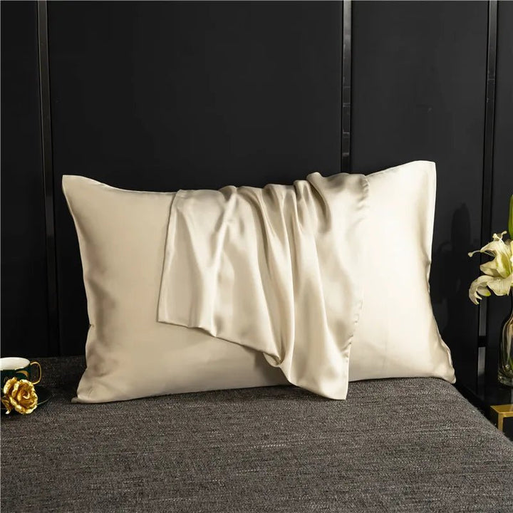 Lisslune | SilkNest Pillowcase – Luxurious, Easy Care & Solid Color for Comfortable Sleep