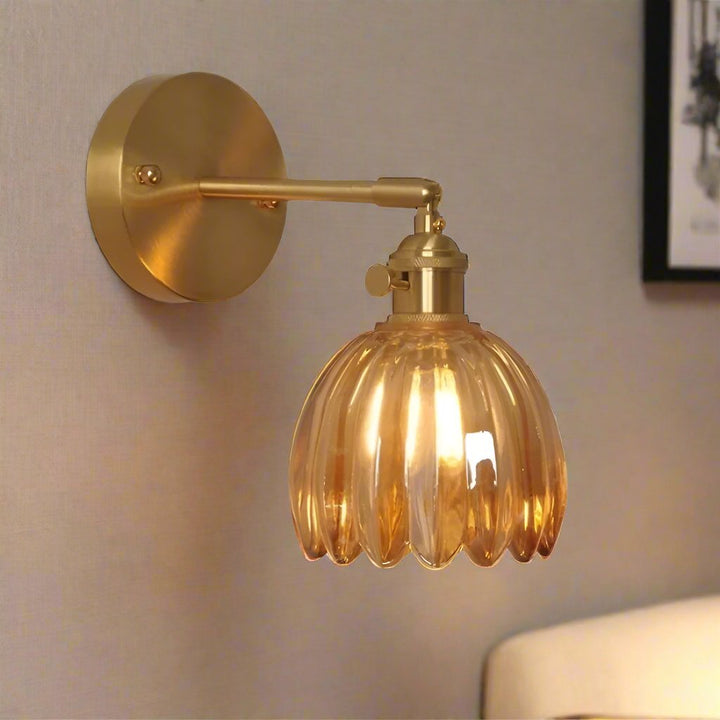 Lisslune | Glass Tulip Flower Wall Lamp | Elegant Flower Lighting for a Stylish Interior - MurCharm