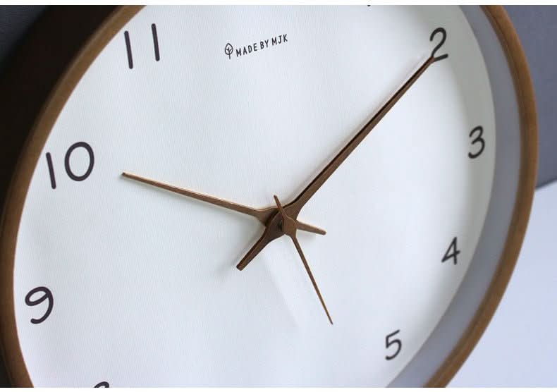 Lisslune | Silent Solid Wood Analog Wall Clock