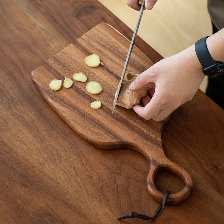 Lisslune | NutriCraft – Luxurious walnut cutting board with double-sided functionality for kitchen and presentation