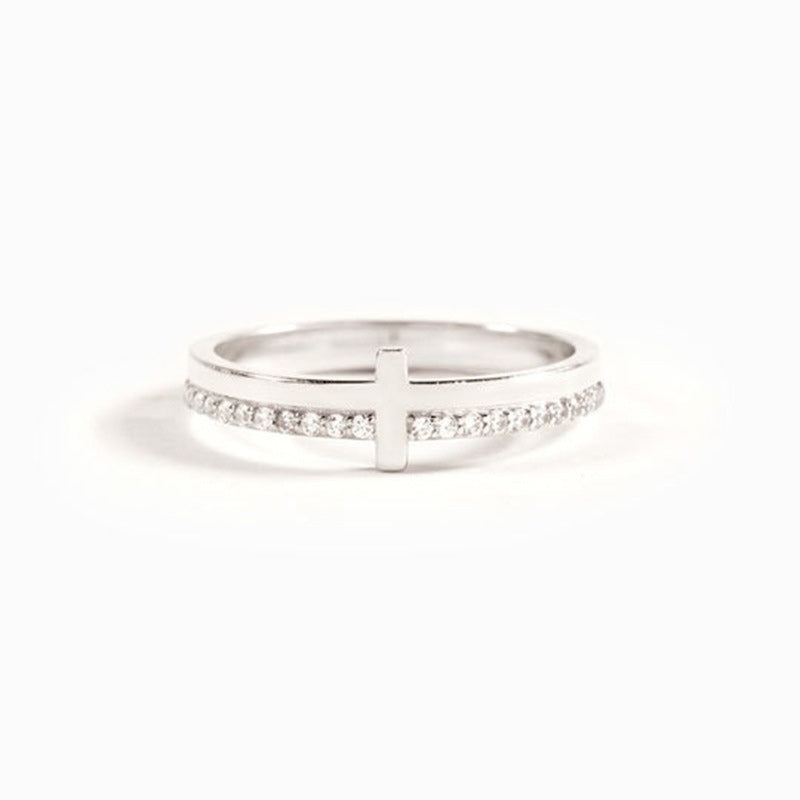 Lisslune | Never Quit Cross Ring