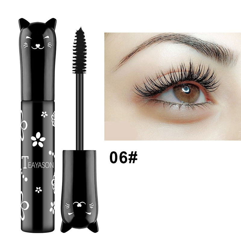 Lisslune | Waterproof Mascara in Cat Shape